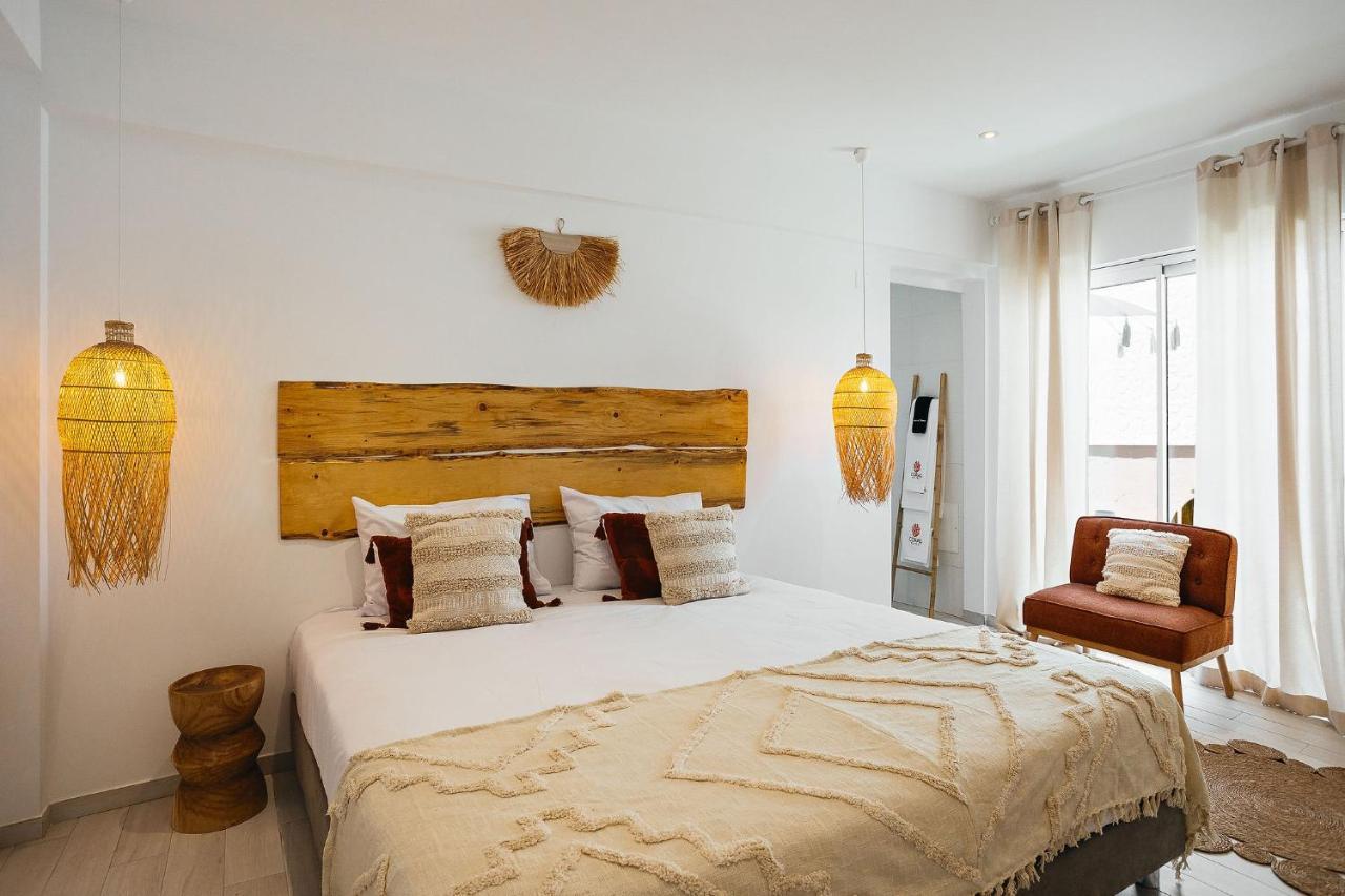 Coral Boutique Suites Albufeira Extérieur photo