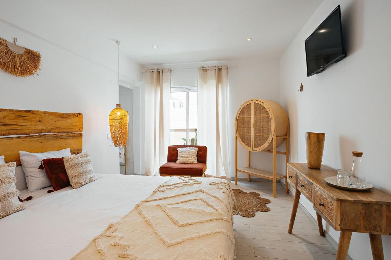 Coral Boutique Suites Albufeira Extérieur photo
