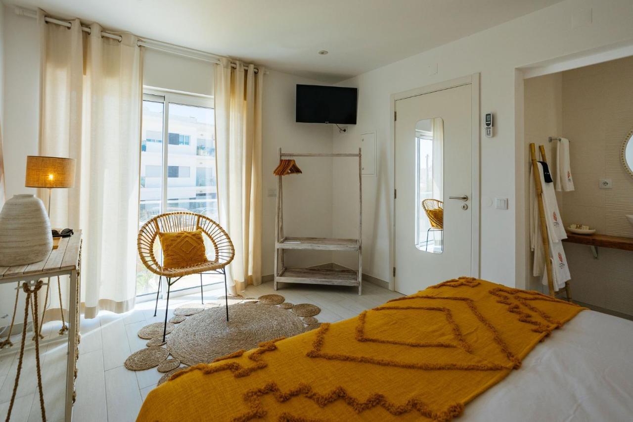Coral Boutique Suites Albufeira Extérieur photo
